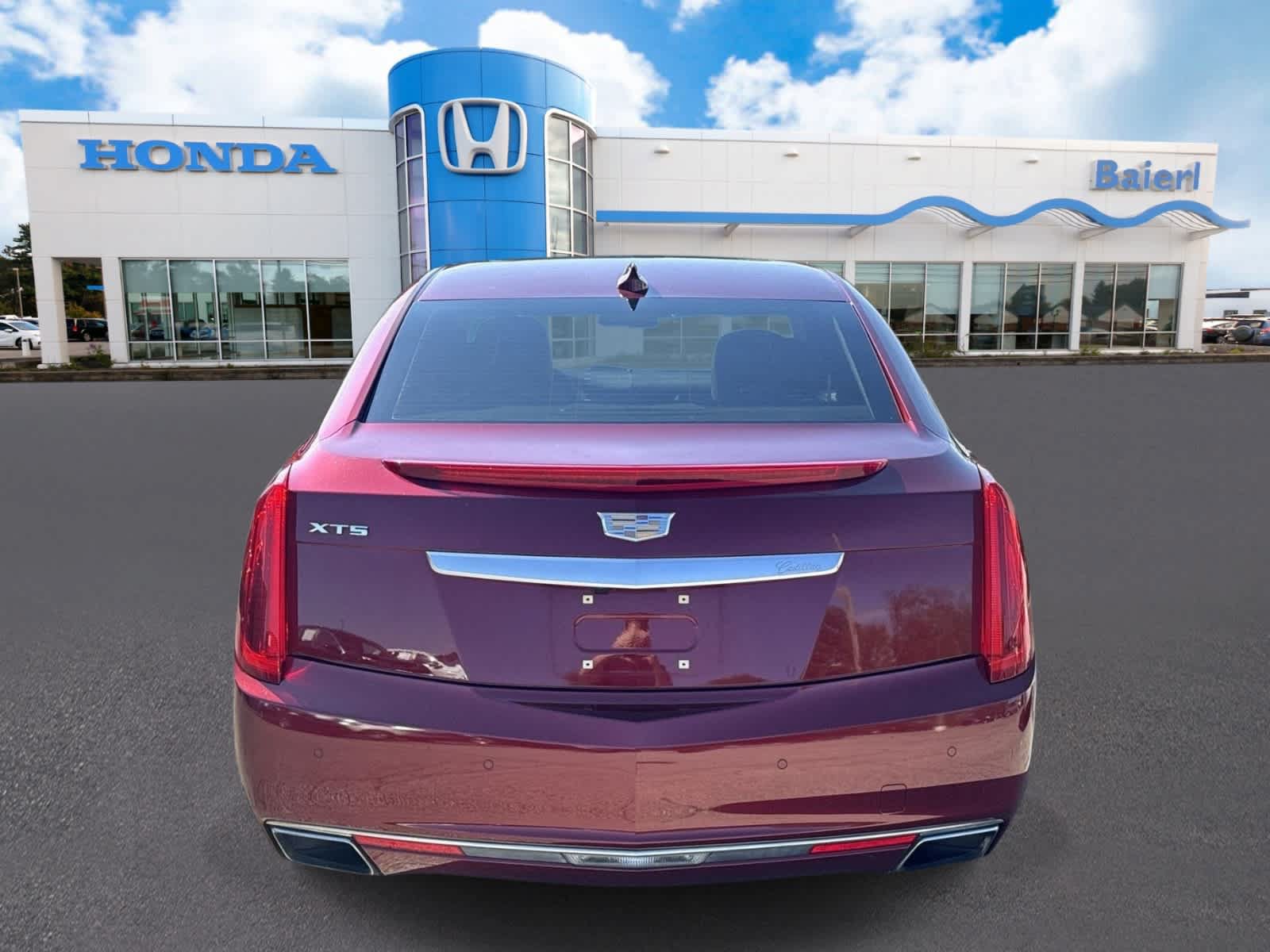 Used 2016 Cadillac XTS Luxury w/ Driver Awareness Package FWD image 4