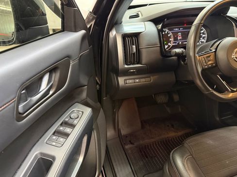 Used 2023 Nissan Pathfinder Rock Creek image 12