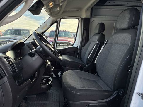 Used 2024 RAM ProMaster 3500 w/ Premium Convenience Group image 13