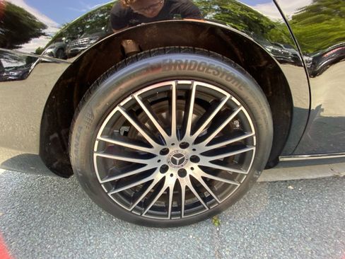 Used 2023 Mercedes-Benz C 300 4MATIC Sedan image 23