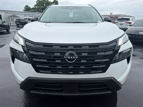 New 2026 Nissan Rogue Dark Armor AWD/4WD image 8