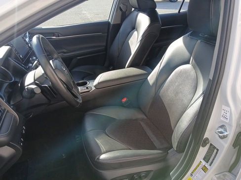 Used 2024 Toyota Camry XSE image 27