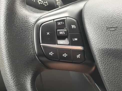 Certified 2025 Ford Transit 350 XLT RWD image 22