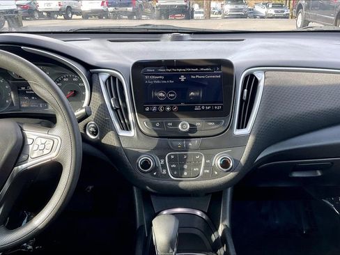 Used 2024 Chevrolet Malibu LT image 12