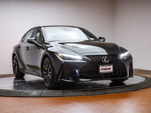 Used 2025 Lexus IS 300 F Sport image 3
