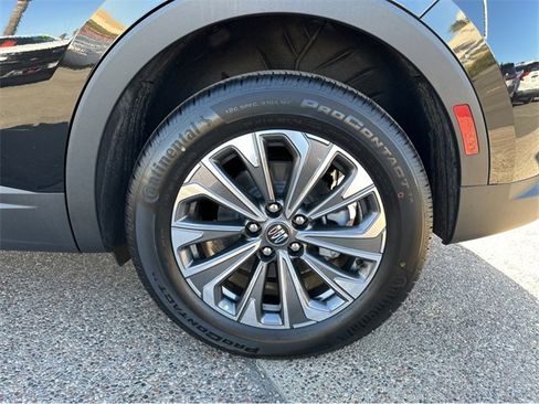 New 2025 Buick Envision Preferred image 13