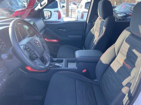 Certified 2024 Nissan Frontier PRO-4X w/ Technology Package image 4