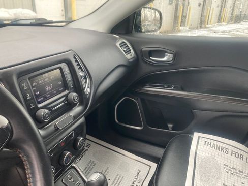 Used 2018 Jeep Compass Latitude image 15