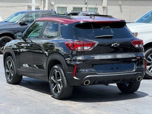 Used 2022 Chevrolet TrailBlazer RS w/ Technology Package AWD/4WD image 5