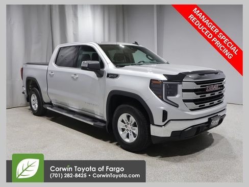 Used 2022 GMC Sierra 1500 SLE w/ LPO, GMC Protection Package AWD/4WD image 1