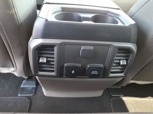 Used 2020 Ford F150 XLT w/ Equipment Group 302A Luxury AWD/4WD image 16