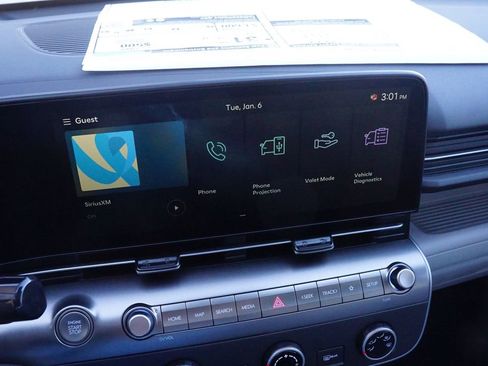 New 2026 Hyundai Kona SE image 12