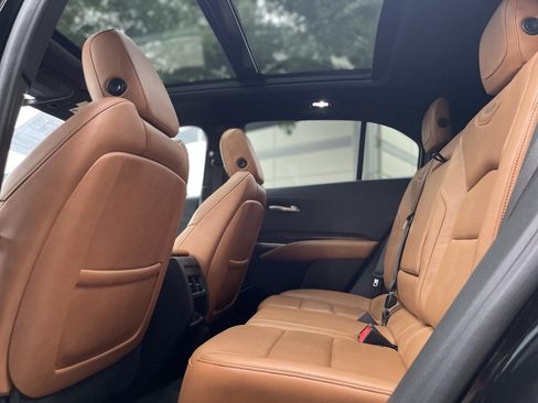 Used 2020 Cadillac XT4 Premium Luxury image 17