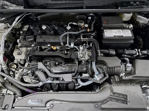 Used 2025 Toyota Corolla LE image 9
