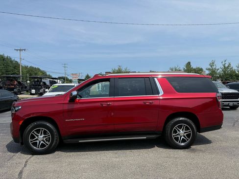 Used 2021 Chevrolet Suburban Premier AWD/4WD image 6