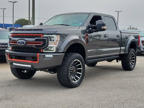 Certified 2020 Ford F250 Lariat w/ Lariat Ultimate Package image 3