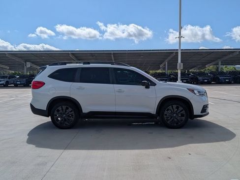 Used 2022 Subaru Ascent Onyx Edition AWD/4WD image 6