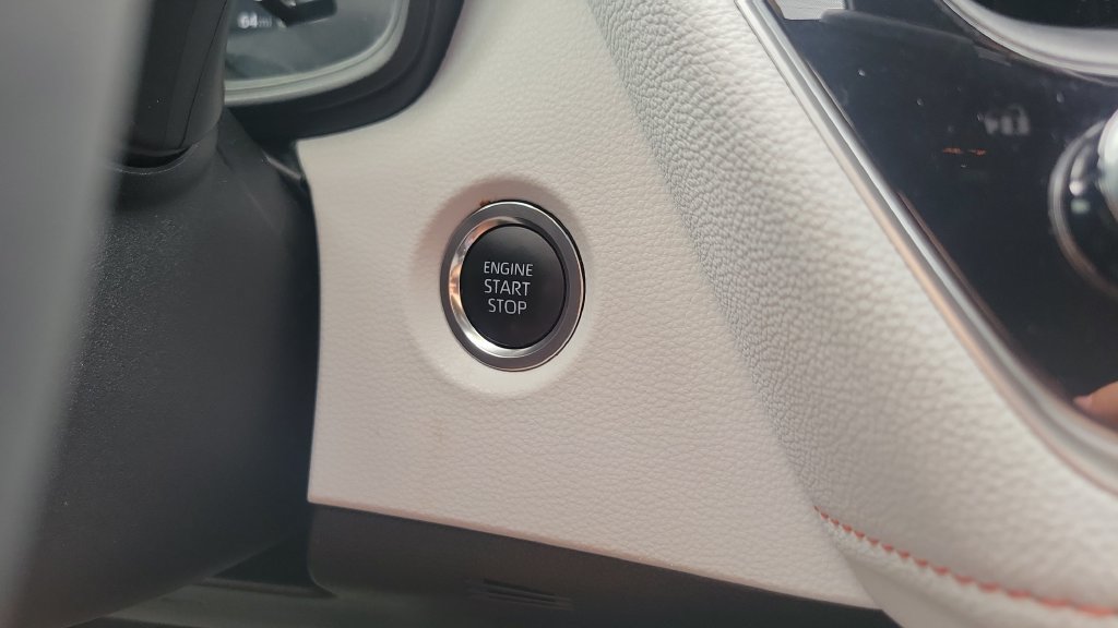 Used 2025 Toyota Corolla FX w/ Convenience Package FWD image 23