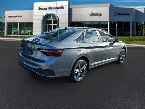 Used 2022 Nissan Rogue Sport SL image 8