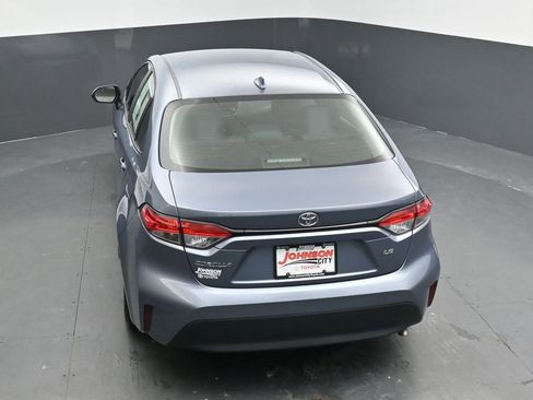 Used 2023 Toyota Corolla LE image 30