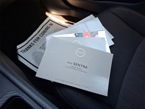 Used 2022 Nissan Sentra SV image 25