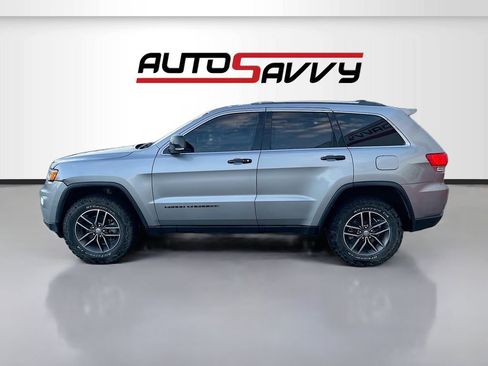 Used 2018 Jeep Grand Cherokee Limited image 4