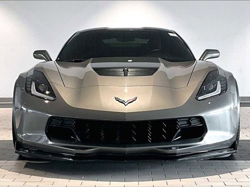 Used 2015 Chevrolet Corvette Z06 w/ 2LZ Preferred Equipment Group image 13