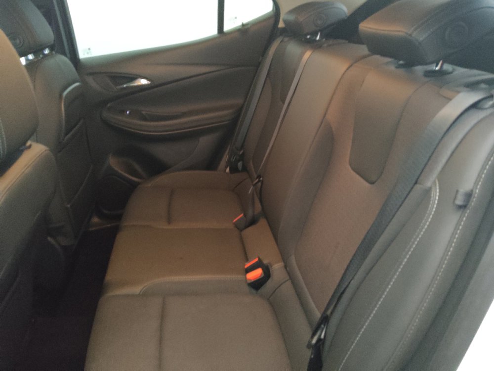 Used 2023 Buick Encore GX Preferred w/ Cold Weather Comfort Package AWD/4WD image 18