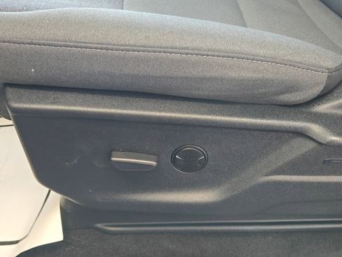 Used 2025 Ford F150 XLT w/ Equipment Group 301A Standard image 10