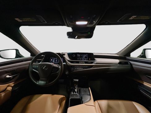 Used 2019 Lexus ES 350 Luxury image 16