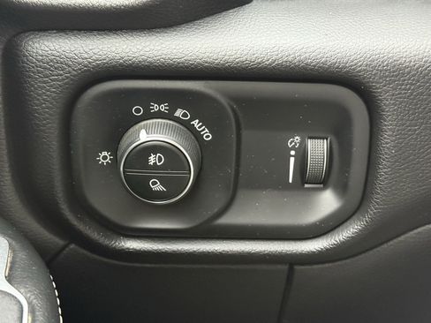 Used 2024 RAM 2500 Big Horn w/ Night Edition image 25