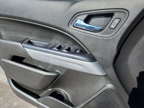 Used 2021 Chevrolet Colorado LT w/ Safety Package image 9