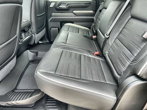 New 2026 GMC Sierra 2500 AT4X w/ LPO, Black Badging Package AWD/4WD image 16