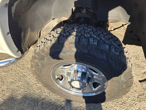 Used 2007 Chevrolet Silverado 2500 LT w/ Heavy-Duty Power Package image 31