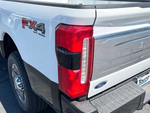 Used 2025 Ford F350 King Ranch AWD/4WD image 15