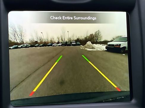 Used 2023 Chrysler 300 Touring w/ Safetytec Plus Group RWD image 13
