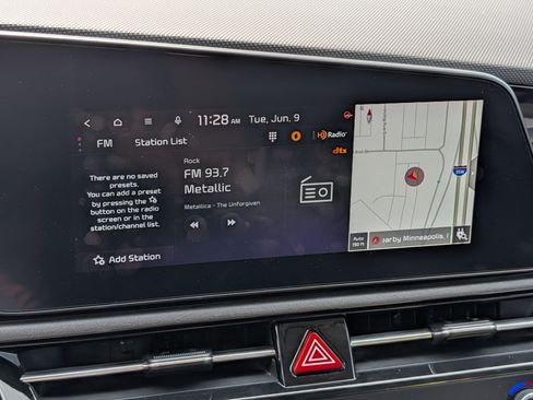 Certified 2023 Kia Niro Wind FWD image 22
