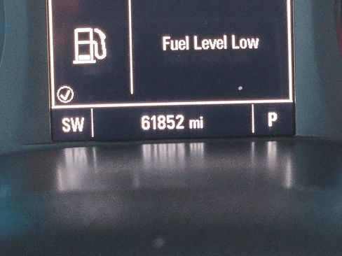 Used 2021 Chevrolet Colorado LT w/ LT Convenience Package image 25