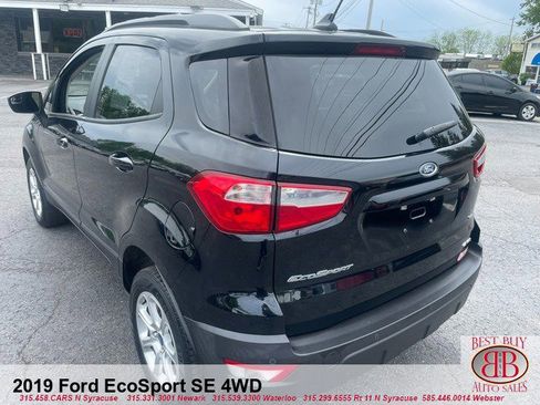 Used 2019 Ford EcoSport SE image 5