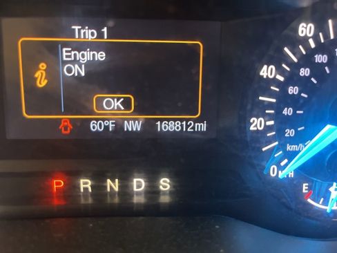 Used 2014 Ford Fusion SE image 2