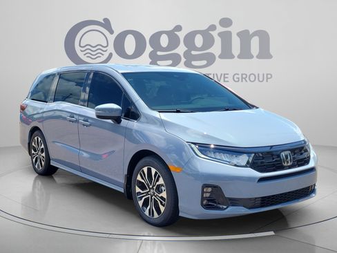 New 2026 Honda Odyssey Elite image 7