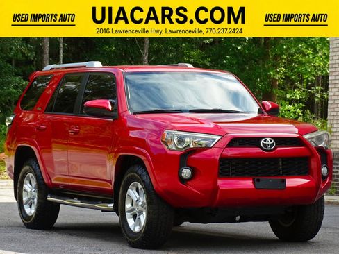 Used 2018 Toyota 4Runner SR5 RWD image 4