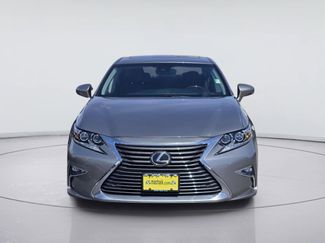 Used 2018 Lexus ES 350 w/ Luxury Package w/Wood Trim FWD video 2