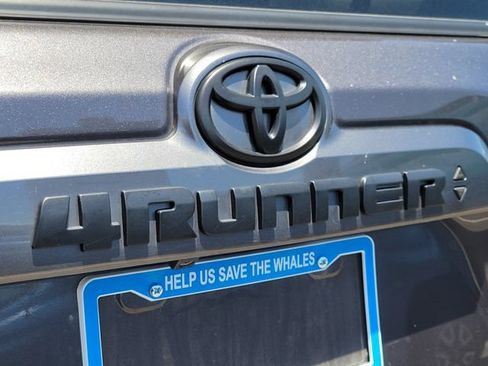 Used 2023 Toyota 4Runner SR5 AWD/4WD image 23