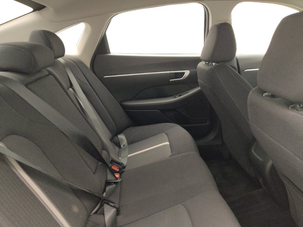 Used 2025 Hyundai Sonata SEL FWD image 19