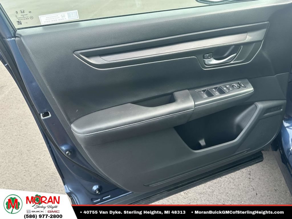 Used 2024 Honda CR-V LX image 15