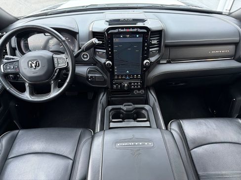 Used 2024 RAM 3500 Limited image 23