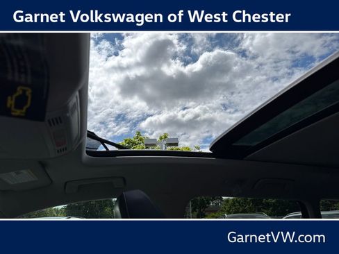 New 2026 Volkswagen Taos SE AWD/4WD image 12