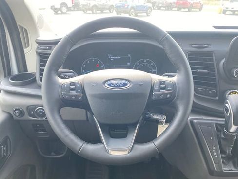 New 2025 Ford Transit 250 Low Roof image 22