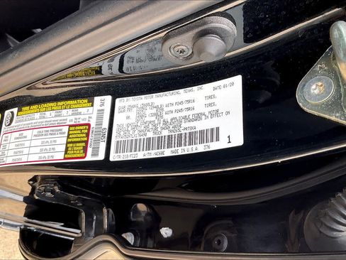 Used 2020 Toyota Tacoma SR5 RWD image 37